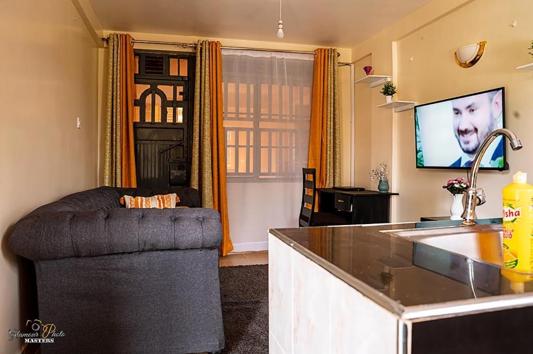 Stylish 1br In Kisumu: Fast Wi-fi, Netflix, Secure Parking *